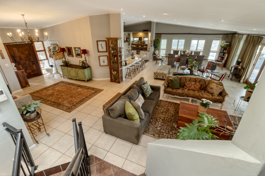 5 Bedroom Property for Sale in Fairview Heights Western Cape